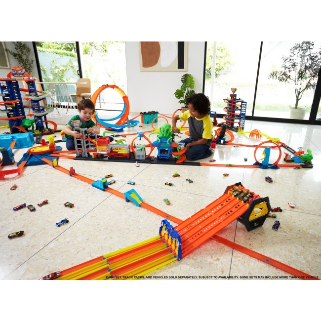 Трек Гігантська петля Шалені зіткнення Hot Wheels GTV