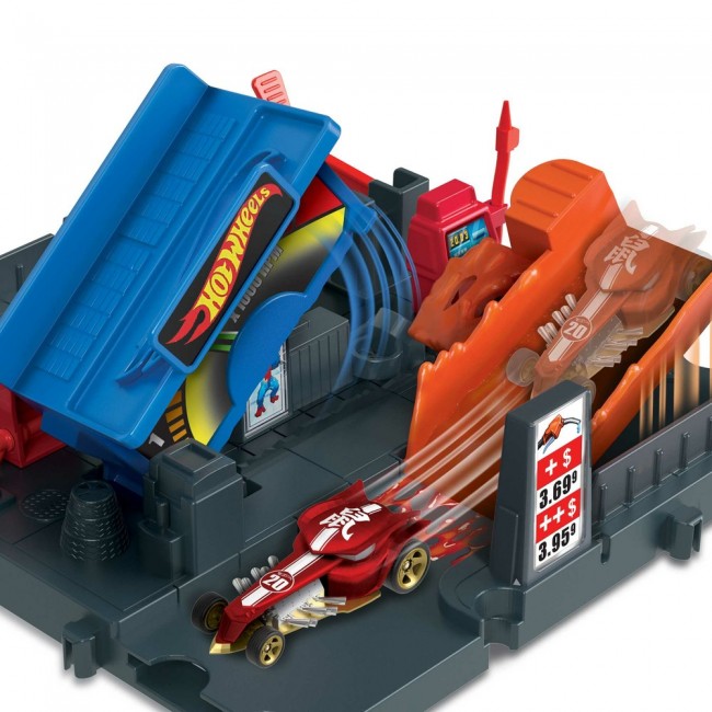 Ігровий набір Пригоди в місті Hot Wheels в ас HMD53