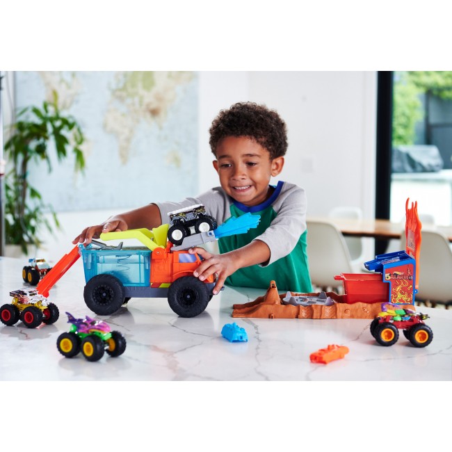 Monster Trucks Hot Wheels Hpn