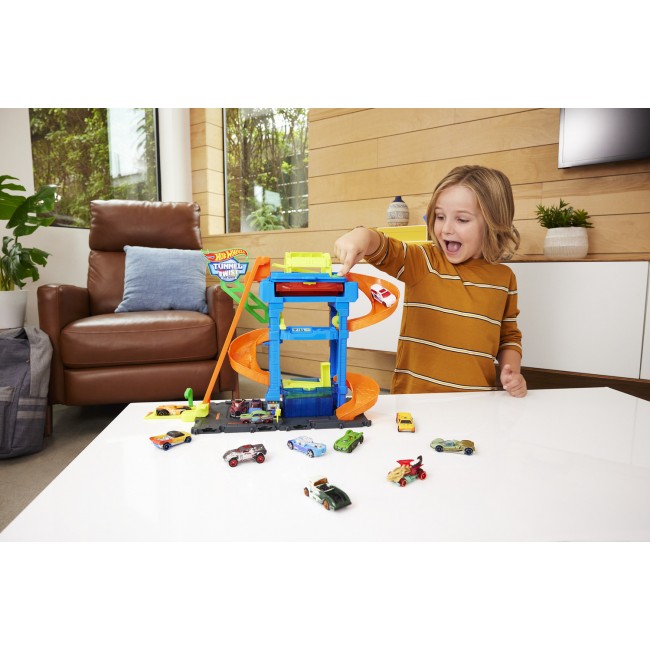 Ігровий набір Автомийка Шалені віражі Hot Wheels HTN80