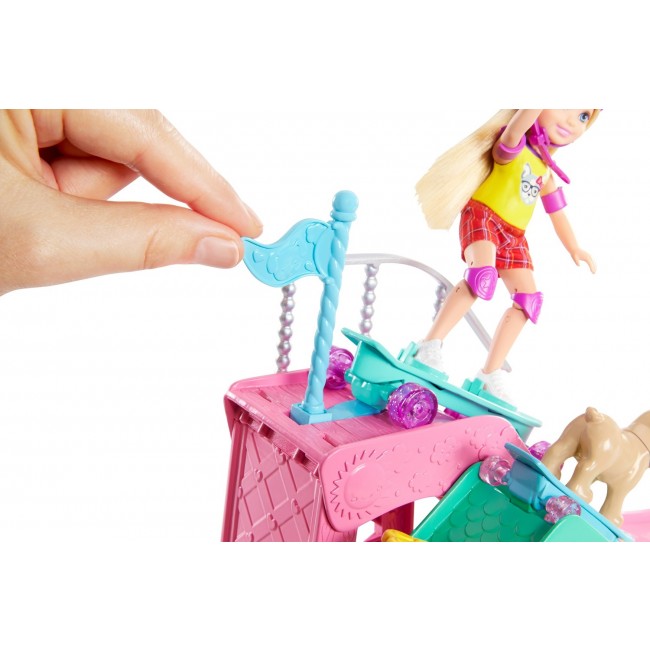 Barbie FBM99